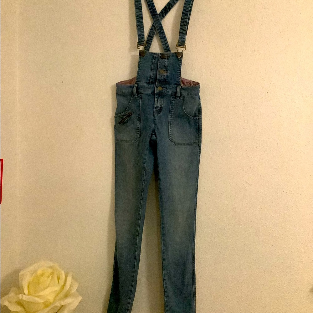 BCBGeneration Jean Overalls Size 28